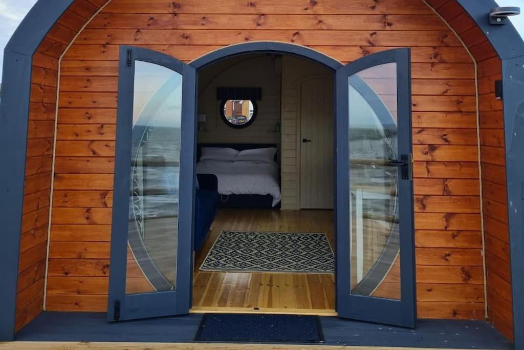 Spring Tide Cliff Top Glamping Pod With Direct Sea Views بيرتشينغتون المظهر الخارجي الصورة