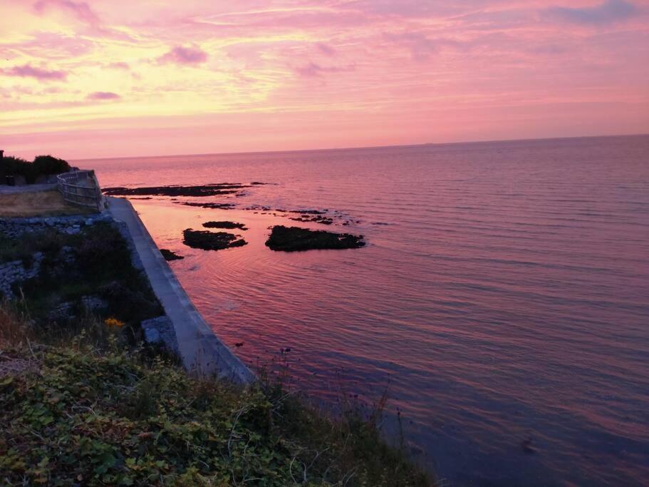 Spring Tide Cliff Top Glamping Pod With Direct Sea Views بيرتشينغتون المظهر الخارجي الصورة