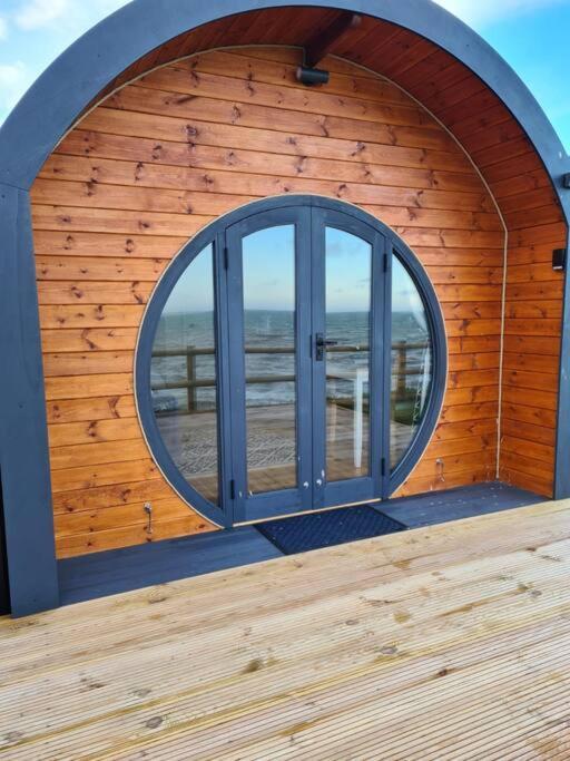 Spring Tide Cliff Top Glamping Pod With Direct Sea Views بيرتشينغتون المظهر الخارجي الصورة